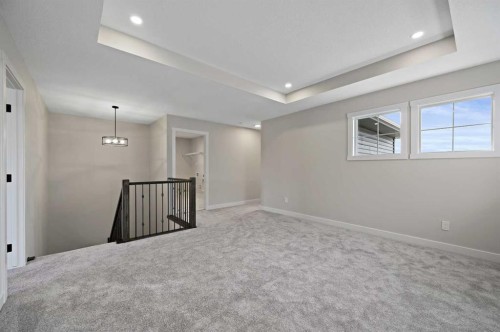 634 Bayview Lane Sw, Airdrie, AB - Indoor Photo Showing Other Room