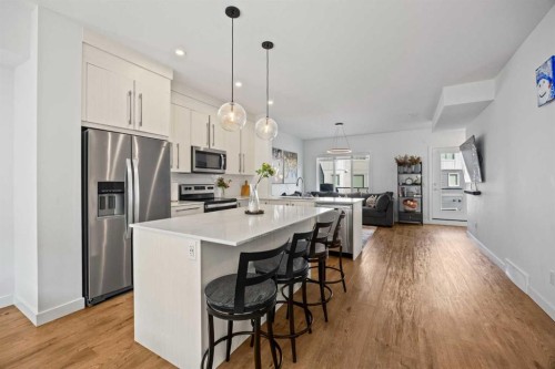 602-335 Creekside Boulevard Sw, Calgary, AB - Indoor Photo Showing Other Room