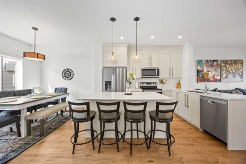 602-335 Creekside Boulevard Sw, Calgary, AB - Indoor Photo Showing Other Room