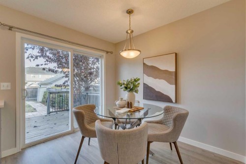 206 Elgin Place Se, Calgary, AB - Indoor Photo Showing Dining Room