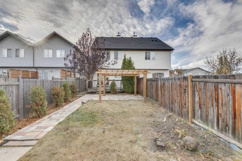 206 Elgin Place Se, Calgary, AB - Outdoor