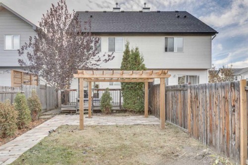 206 Elgin Place Se, Calgary, AB - Outdoor With Exterior