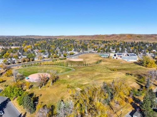 3423 23 Street Nw, Calgary, AB - Outdoor With View