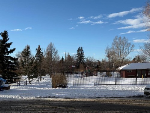 203-234 5 Avenue Ne, Calgary, AB - Outdoor