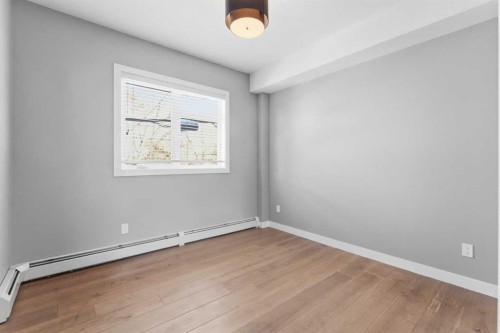 209-2702 17 Avenue Sw, Calgary, AB - Indoor Photo Showing Other Room