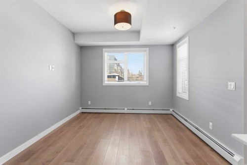 209-2702 17 Avenue Sw, Calgary, AB - Indoor Photo Showing Other Room