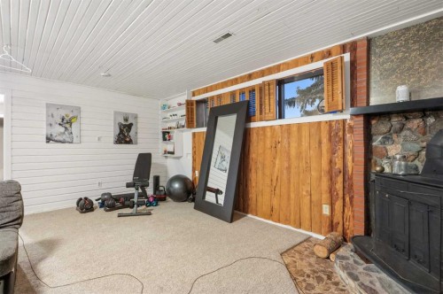 515 Murray Place Ne, Calgary, AB - Outdoor With Exterior