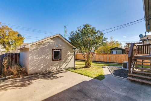 12 Doverthorn Place Se, Calgary, AB - Outdoor