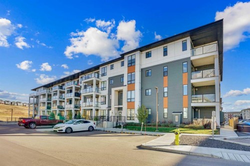 4416-15 Sage Meadows Landing Nw, Calgary, AB - Outdoor With Facade