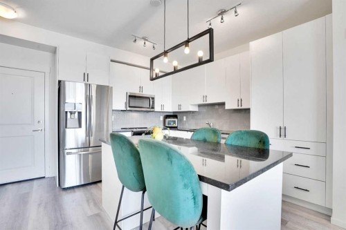 4416-15 Sage Meadows Landing Nw, Calgary, AB - Indoor Photo Showing Kitchen With Stainless Steel Kitchen