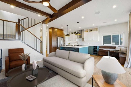 16 Key Cove Sw, Airdrie, AB - Indoor Photo Showing Living Room