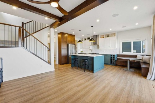 16 Key Cove Sw, Airdrie, AB - Indoor Photo Showing Kitchen With Upgraded Kitchen