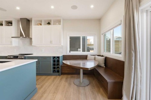 16 Key Cove Sw, Airdrie, AB - Indoor Photo Showing Kitchen With Upgraded Kitchen