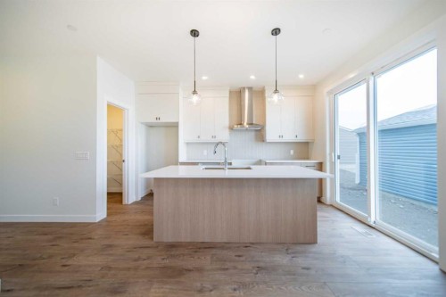19 Herron Walk Ne, Calgary, AB - Indoor Photo Showing Kitchen With Double Sink