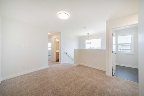 19 Herron Walk Ne, Calgary, AB - Indoor Photo Showing Other Room