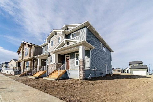 19 Herron Walk Ne, Calgary, AB - Outdoor With Deck Patio Veranda