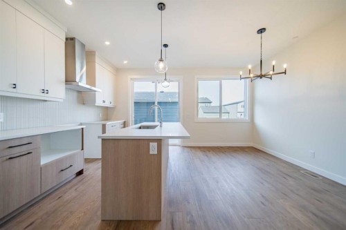 19 Herron Walk Ne, Calgary, AB - Indoor Photo Showing Kitchen
