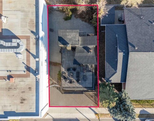 1742 10 Avenue Sw, Calgary, AB 