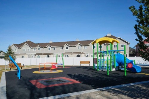 165 Bayside Point Sw, Airdrie, AB - Outdoor