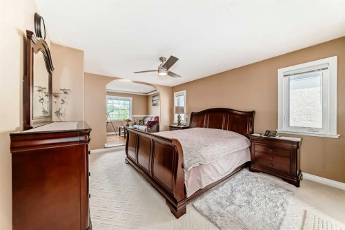 146 Scenic View Close Nw, Calgary, AB - Indoor Photo Showing Bedroom