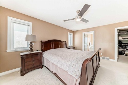 146 Scenic View Close Nw, Calgary, AB - Indoor Photo Showing Bedroom