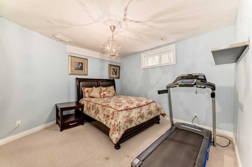 146 Scenic View Close Nw, Calgary, AB - Indoor Photo Showing Other Room