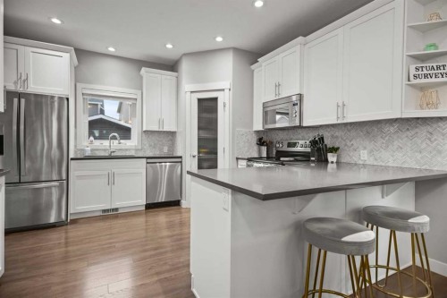 412 Evanston Way Nw, Calgary, AB - Indoor Photo Showing Kitchen With Stainless Steel Kitchen With Upgraded Kitchen