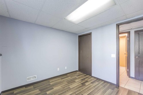 215 Hidden Vale Place Nw, Calgary, AB - Indoor Photo Showing Other Room