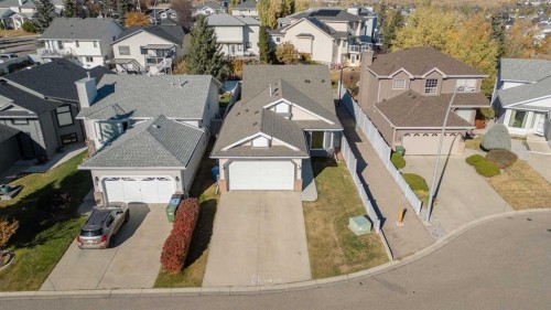 215 Hidden Vale Place Nw, Calgary, AB - Outdoor