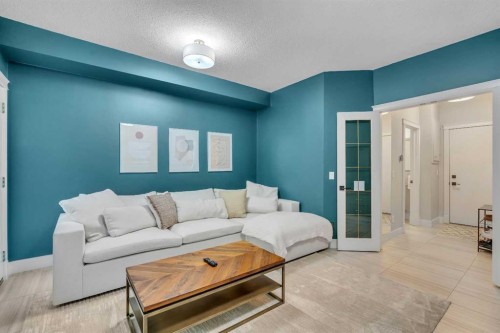 1227 12 Street Sw, Calgary, AB - Indoor Photo Showing Living Room