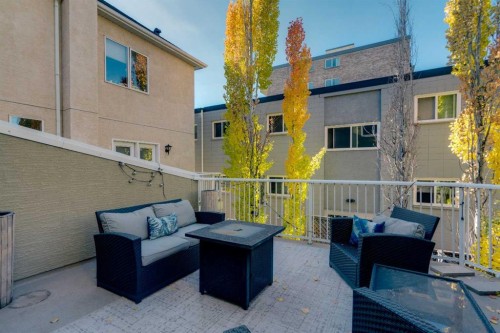 1227 12 Street Sw, Calgary, AB - Outdoor With Deck Patio Veranda With Exterior