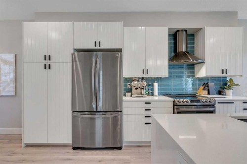 1227 12 Street Sw, Calgary, AB - Indoor Photo Showing Kitchen With Stainless Steel Kitchen With Upgraded Kitchen