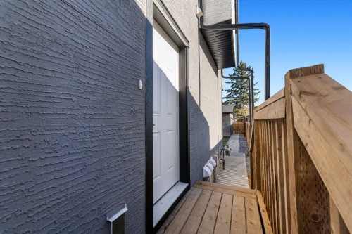 4610 84 Street Nw, Calgary, AB - Outdoor