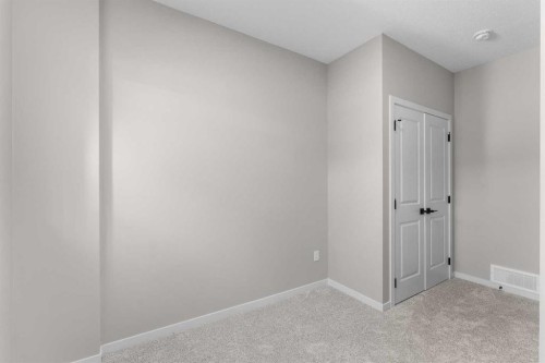 4610 84 Street Nw, Calgary, AB - Indoor Photo Showing Other Room