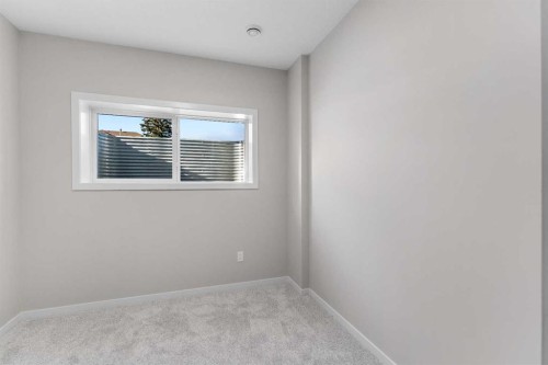 4610 84 Street Nw, Calgary, AB - Indoor Photo Showing Other Room