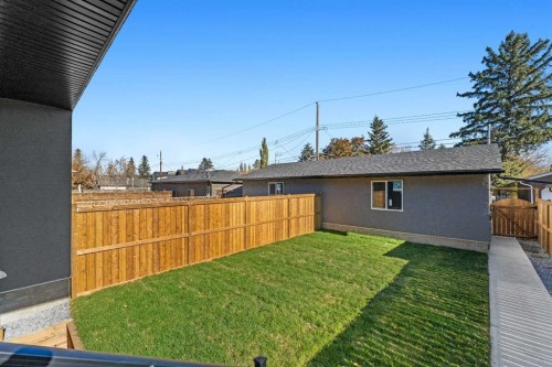 4610 84 Street Nw, Calgary, AB - Outdoor