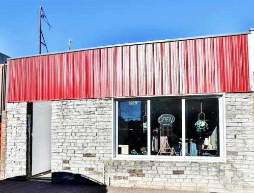 5219 48 Avenue, Taber, AB 