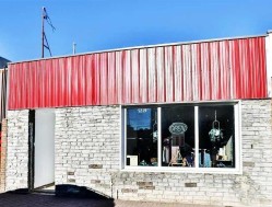 5219 48 Avenue  Taber, AB T1G 1S8