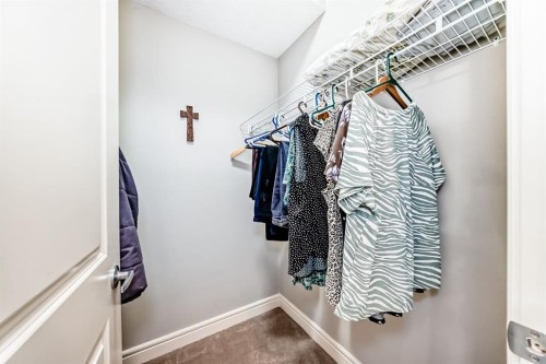 3104-15 Sunset Square, Cochrane, AB - Indoor With Storage