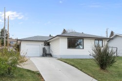6023 Thornbank Drive NW Calgary, AB T2K 3P4