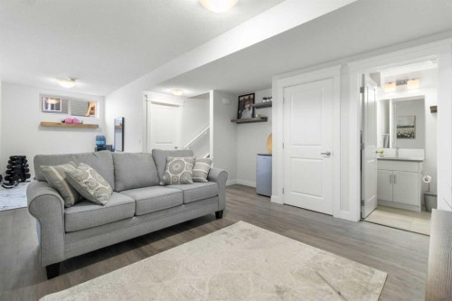112 Fireside Crescent, Cochrane, AB - Indoor Photo Showing Living Room