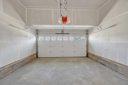 139 Homestead Common Ne, Calgary, AB - Indoor Photo Showing Garage