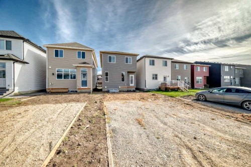 419 Hotchkiss Manor Se, Calgary, AB - Outdoor