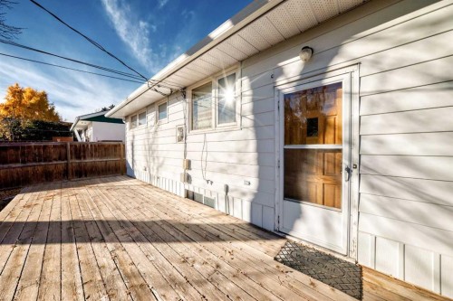 4739 26 Avenue Sw, Calgary, AB - Outdoor With Deck Patio Veranda With Exterior