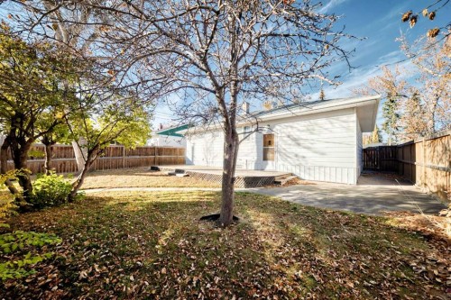 4739 26 Avenue Sw, Calgary, AB - Outdoor