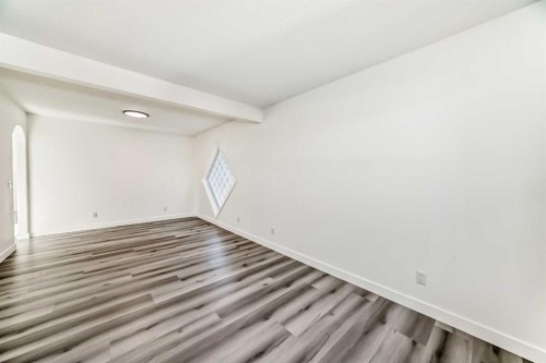 289 Canals Circle Sw, Airdrie, AB - Indoor Photo Showing Other Room