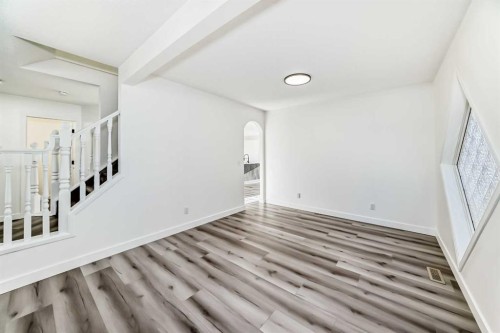 289 Canals Circle Sw, Airdrie, AB - Indoor Photo Showing Other Room