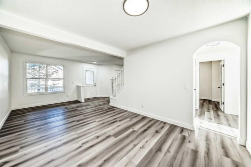 289 Canals Circle Sw, Airdrie, AB - Indoor Photo Showing Other Room