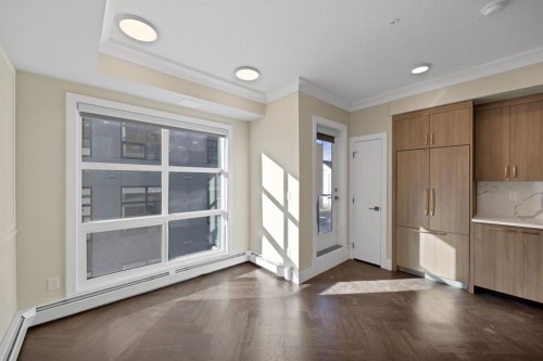 401-370 Dieppe Drive Sw, Calgary, AB - Indoor Photo Showing Other Room