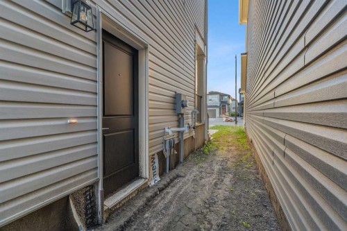 50 Setonstone Manor Se, Calgary, AB - Outdoor With Exterior